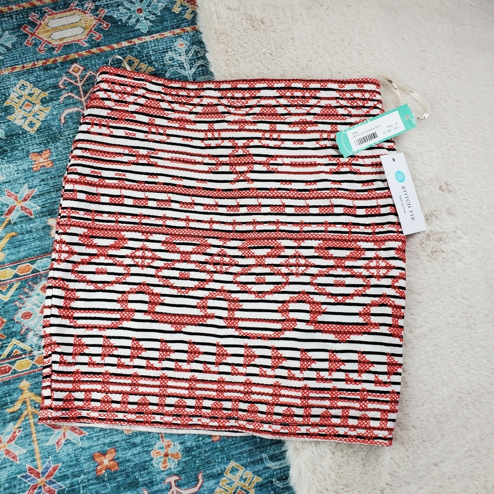 THML Red Printed Brandi Embroidered Skirt Small BNWT